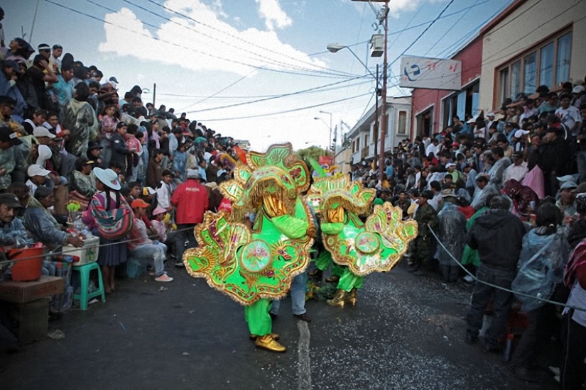 Boliviana de vacaciones: la Diablada