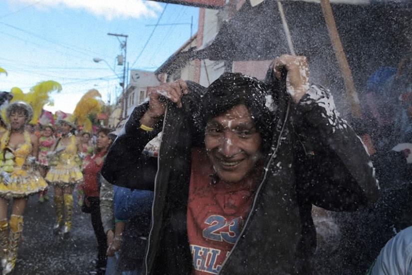 Boliviana de vacaciones: la Diablada