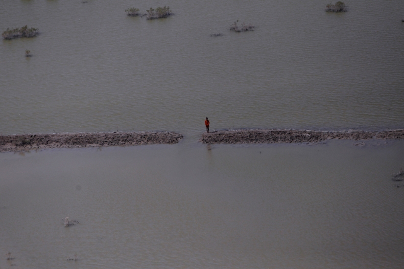 Furioso elemento en diferentes países