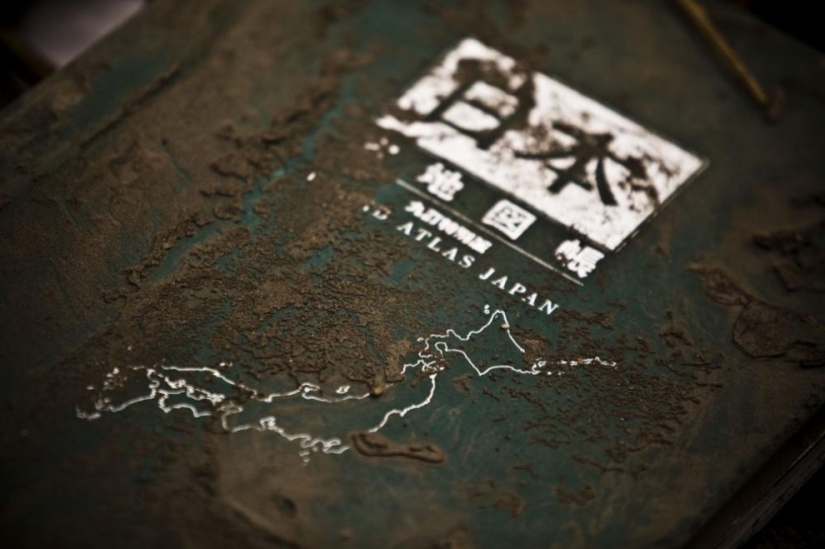 Ghost town Ghost town