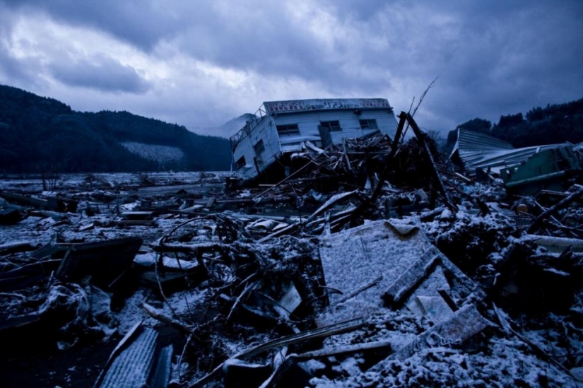 Ghost town Ghost town