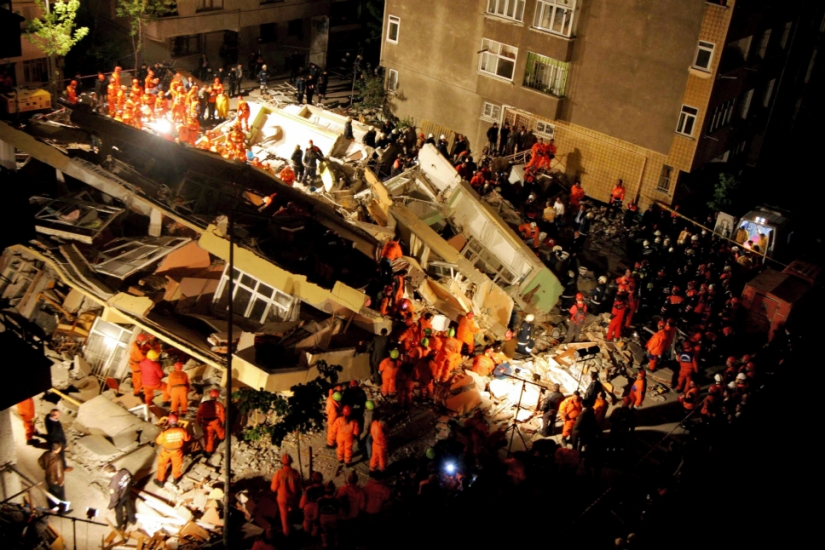 Istanbul: the Dark side