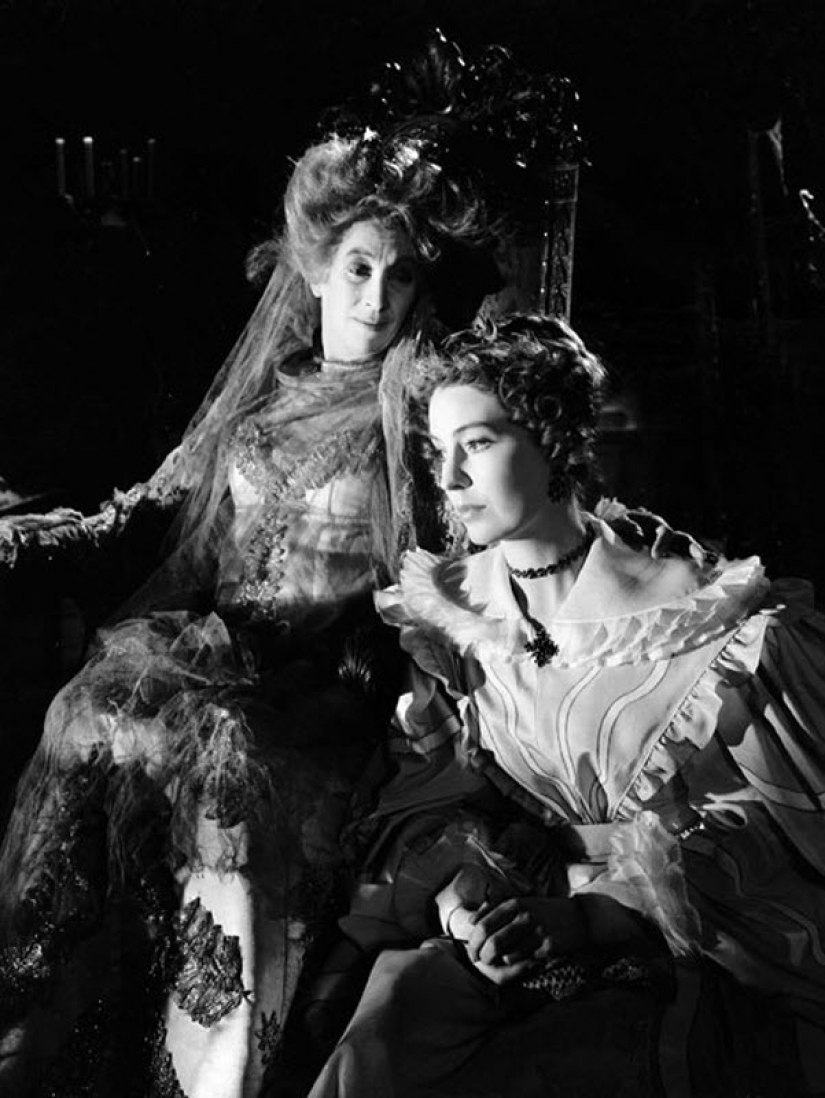 Miss Havisham: the heroine of the novel of Charles Dickens adaptations