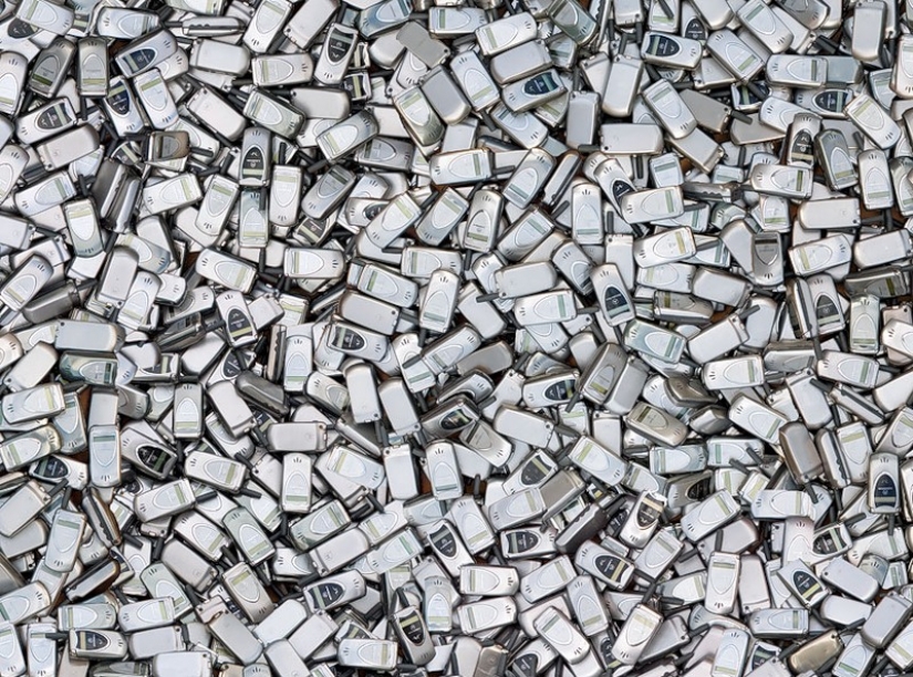 Series "American self-portrait" by Chris Jordan Series "American self-portrait" by Chris Jordan