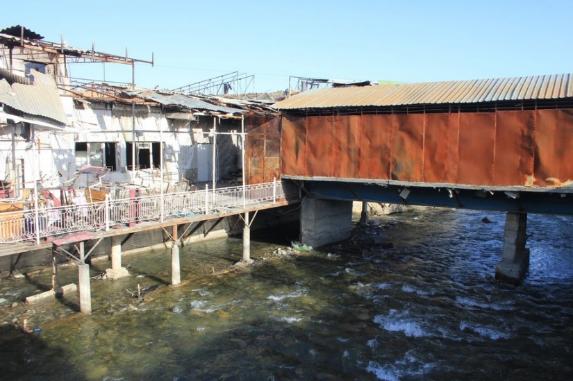 Un año más tarde, la tragedia en la ciudad de Osh