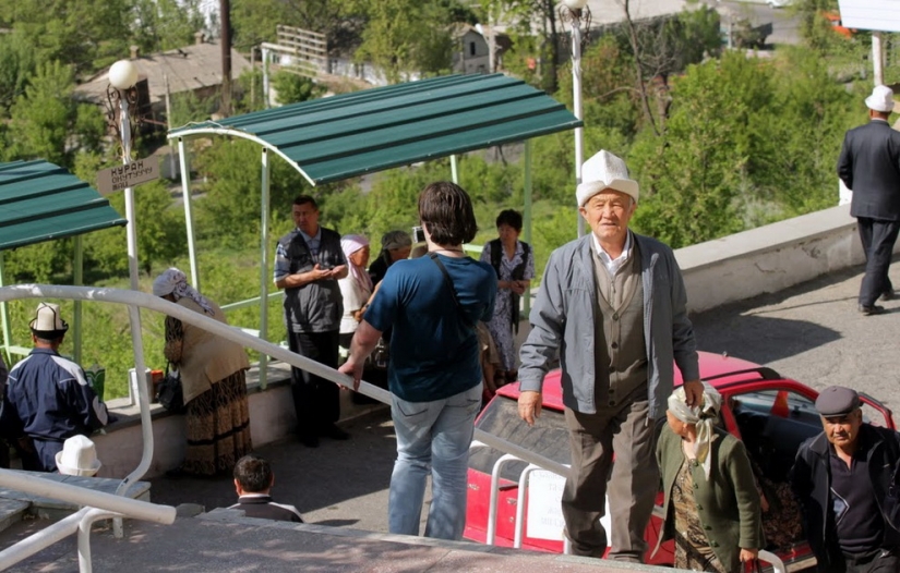 Un año más tarde, la tragedia en la ciudad de Osh