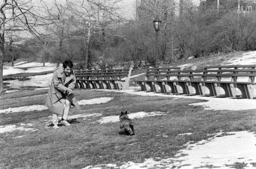 75 años de edad Dustin Hoffman!