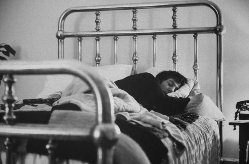 75 years old Dustin Hoffman!