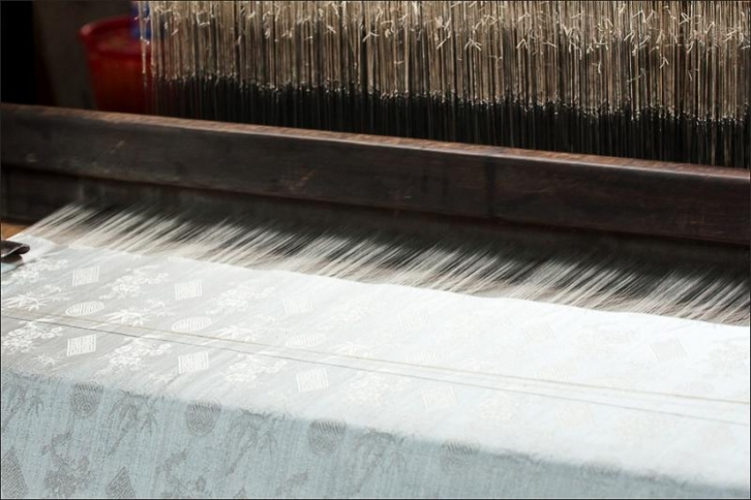 How to get silk thread