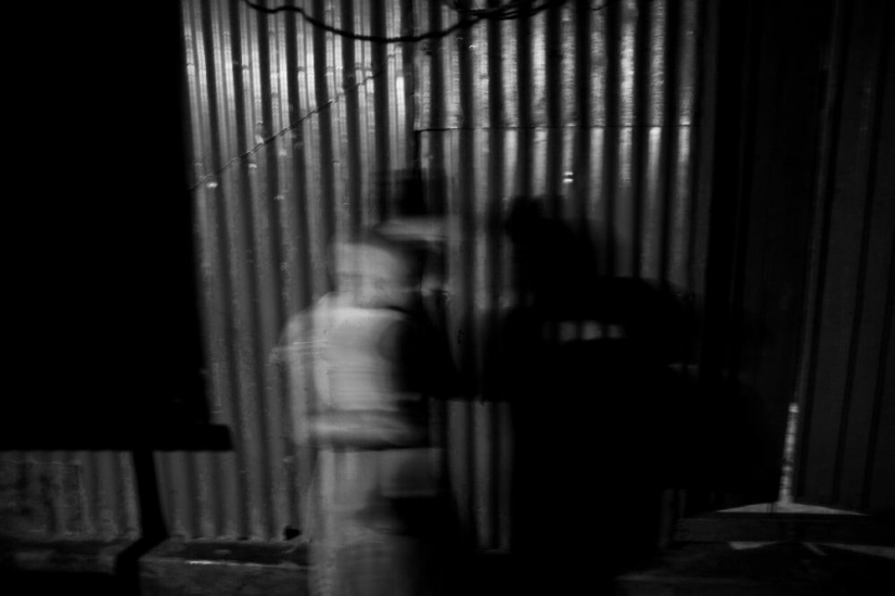 La educación de ácido en Bangladesh