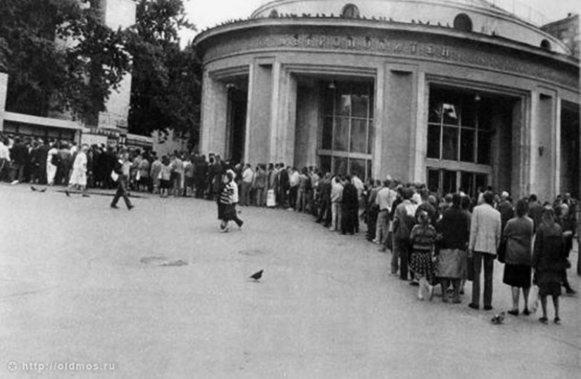 La historia de Moscú cola en las fotografías La historia de Moscú cola en las fotografías