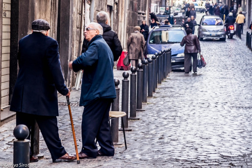 Naples: People