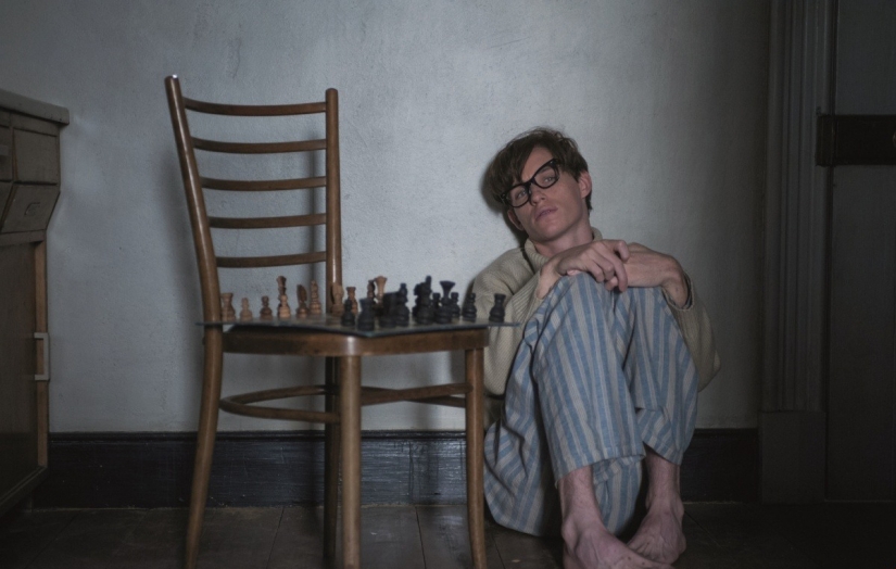 "El universo de Stephen Hawking": 7 datos interesantes sobre la película-biopic sobre el legendario científico