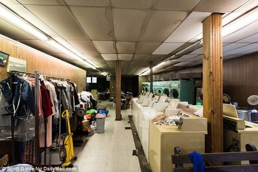 This 100-year-old woman still works in the Laundry room 11 hours a day