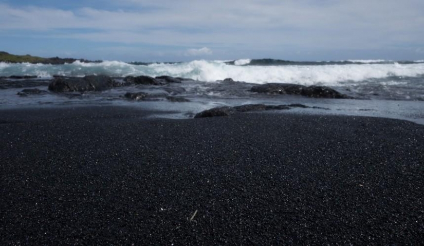 10 most amazing beaches in the world 10 most amazing beaches in the world