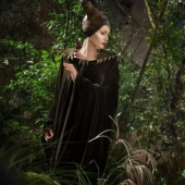 10 movie stars who participated in the shooting with their children