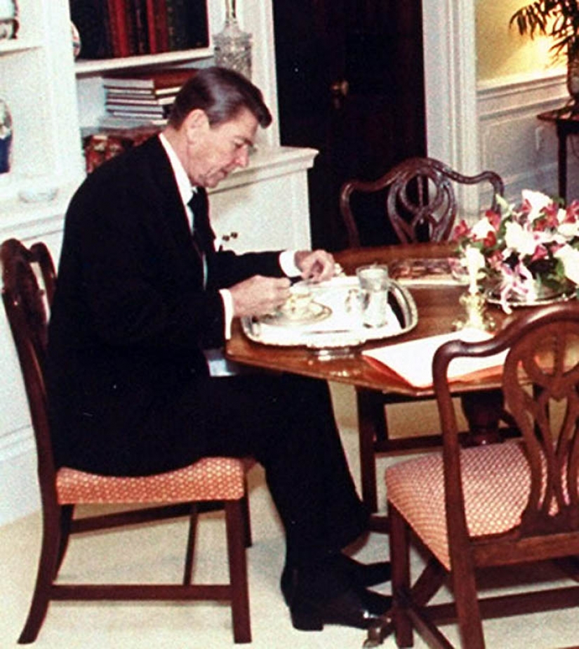 10 platos con nombres de personas 10 platos con nombres de personas