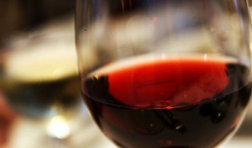 10 puestos de trabajo donde se puede y se debe beber alcohol