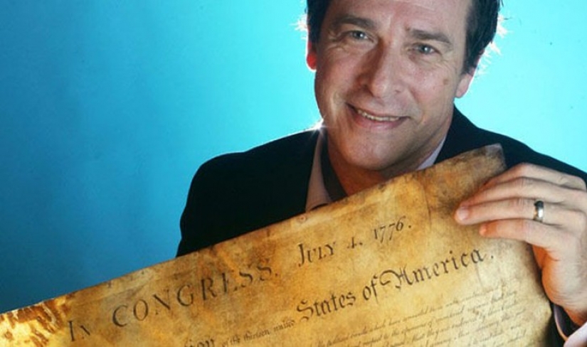 10 rare things found in second-hand stores