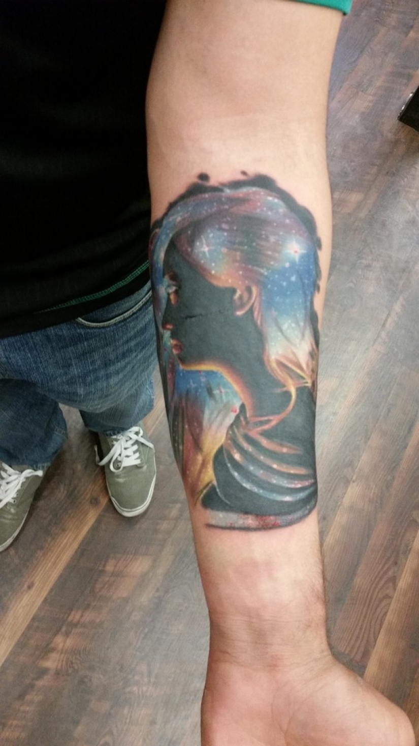 13 tattoos that hide the secrets of their owners