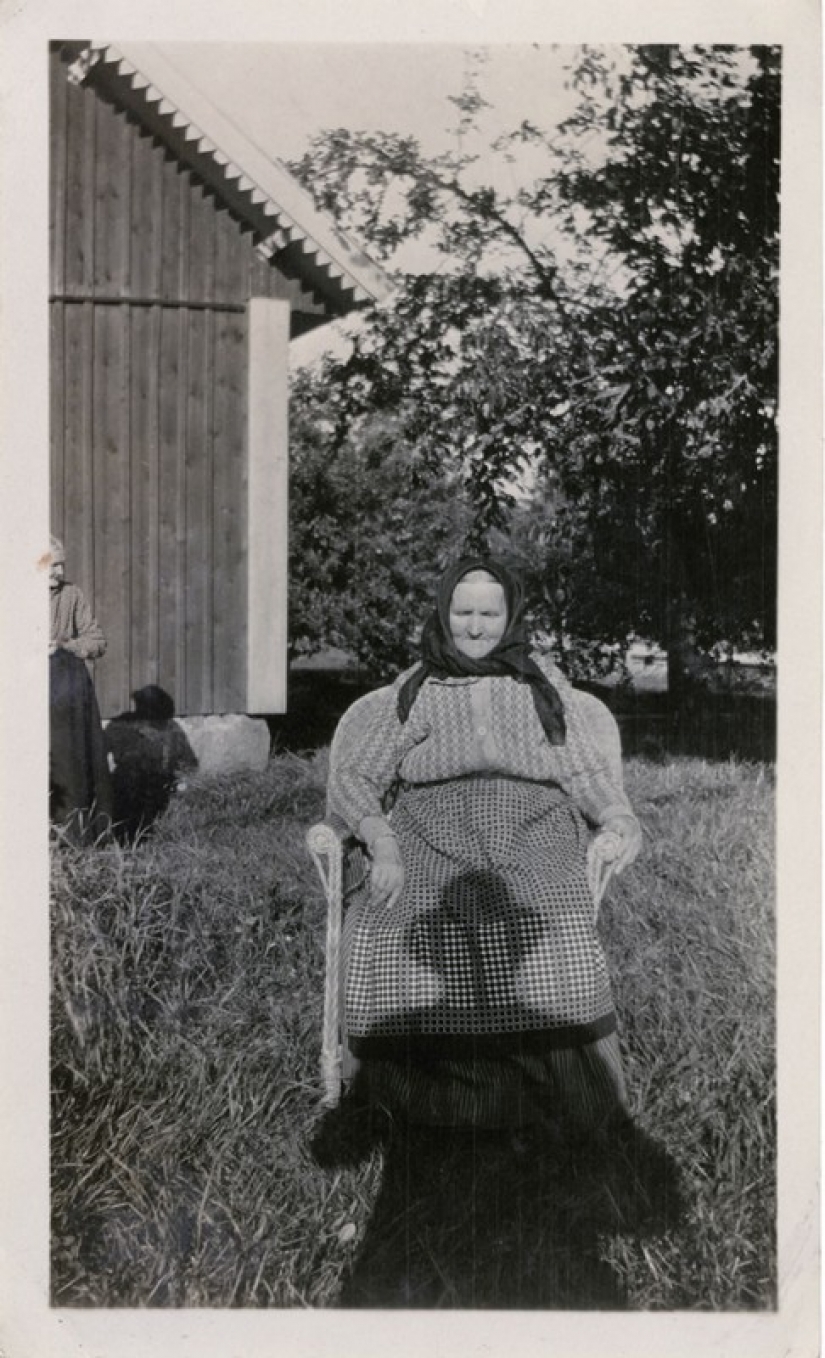 13 vintage photographs on which people are haunted by the shadow of the unknown in the hat