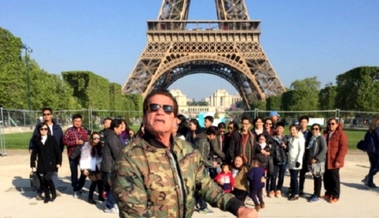 13 workshops photobomb celebrity 13 workshops photobomb celebrity