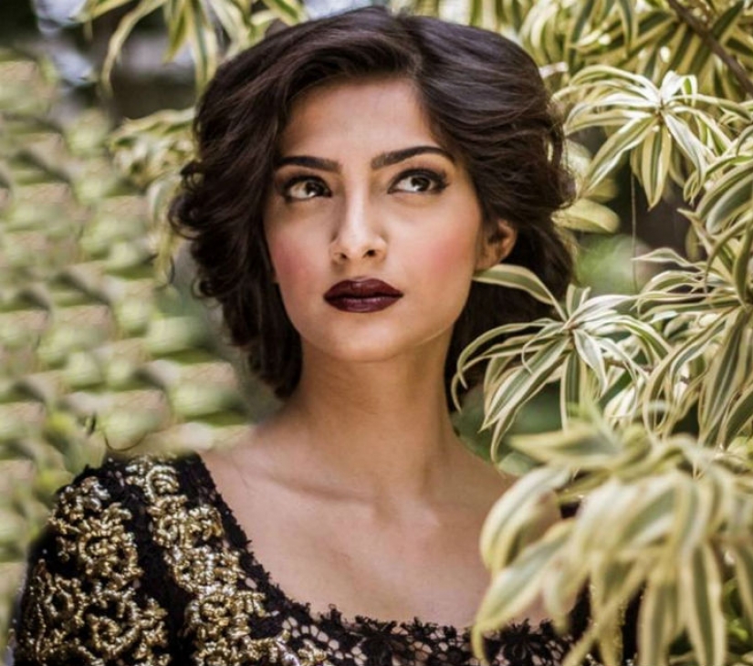 14 la mayoría de las bellezas sexy de la India