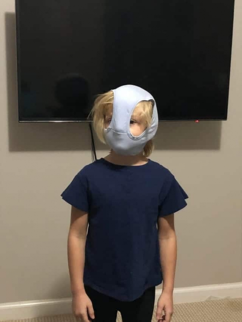 15 honest photos about how kids go crazy in quarantine
