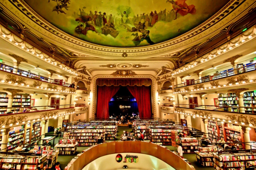 17 bookstores stereotypes