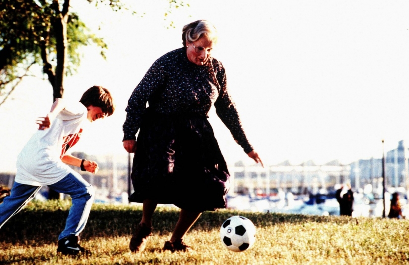 18 los mejores roles en los que los actores tuvieron que cambiar de género