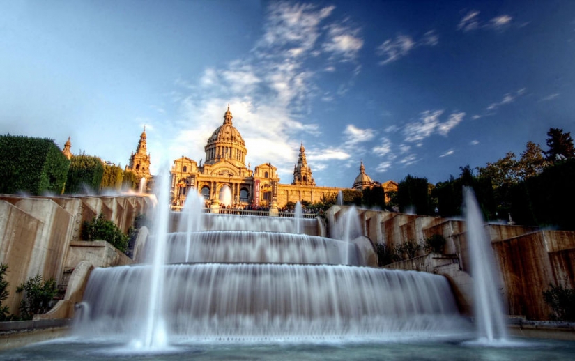 19 delightful fountains, which you haven't seen 19 delightful fountains, which you haven't seen