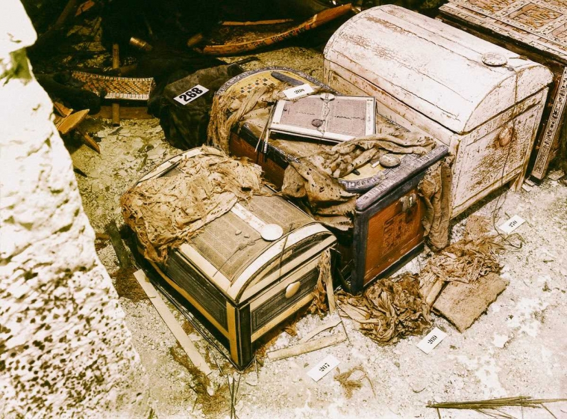 1922: discovery of Tutankhamun's tomb