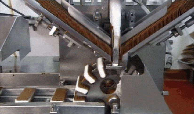 20 now repetitive and boring hypnotizing gifs about the production process