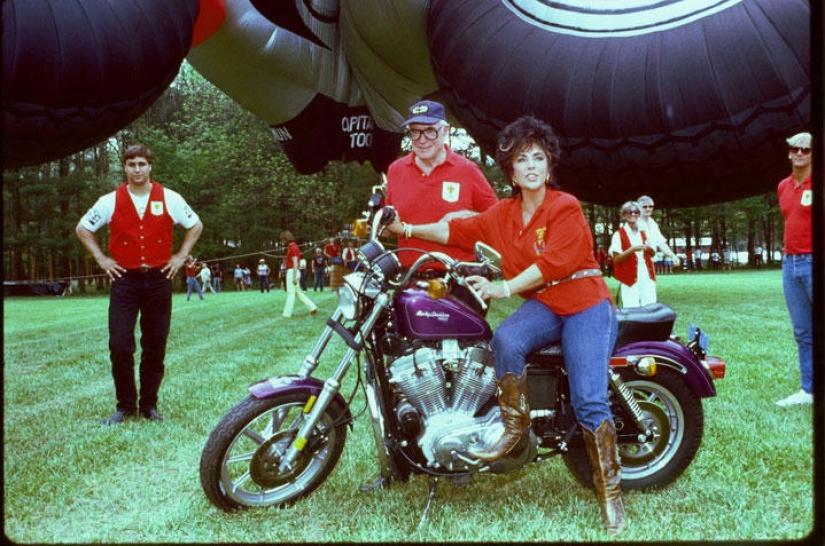 20 photos of celebrities of the twentieth century motorcycles 20 photos of celebrities of the twentieth century motorcycles