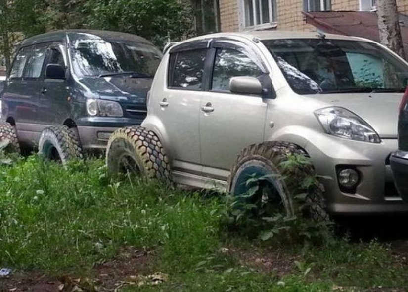 20 pictures, which will have to look closely