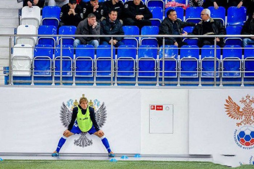 20 pictures, which will have to look closely