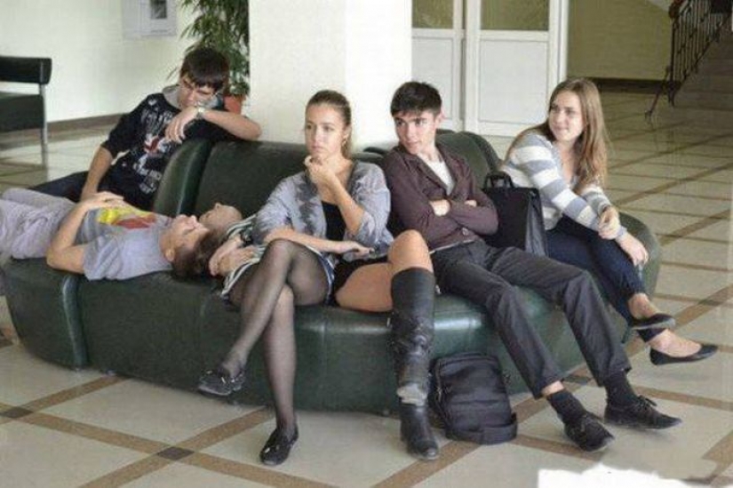 20 pictures, which will have to look closely