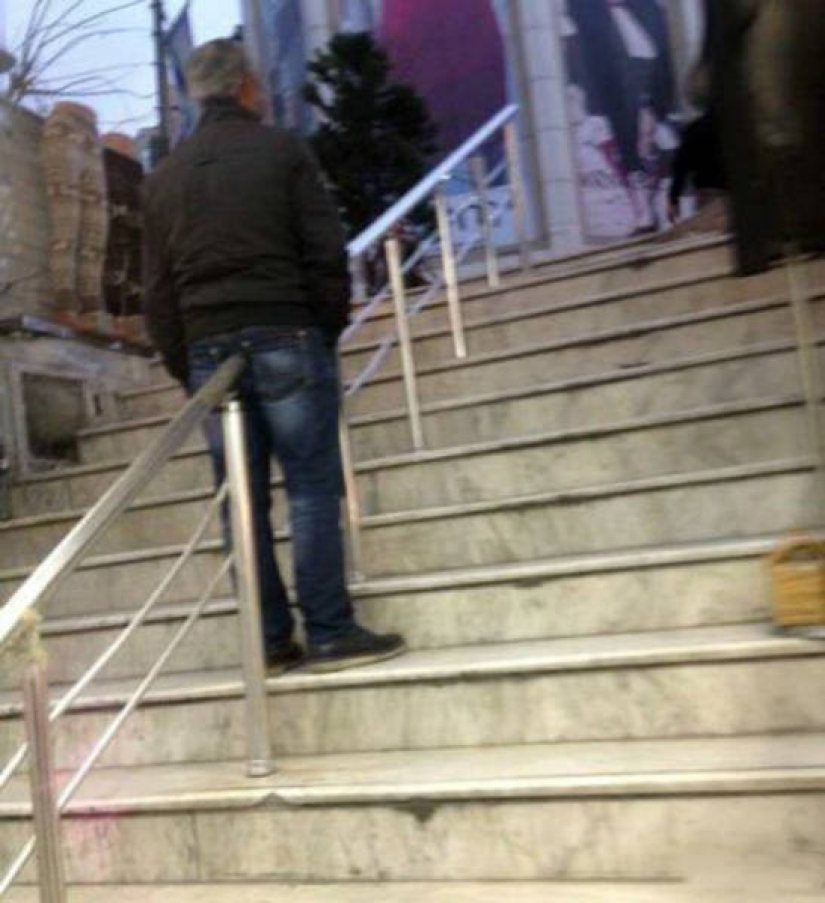 20 pictures, which will have to look closely