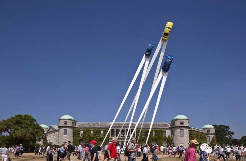 20 sculptures defy gravity