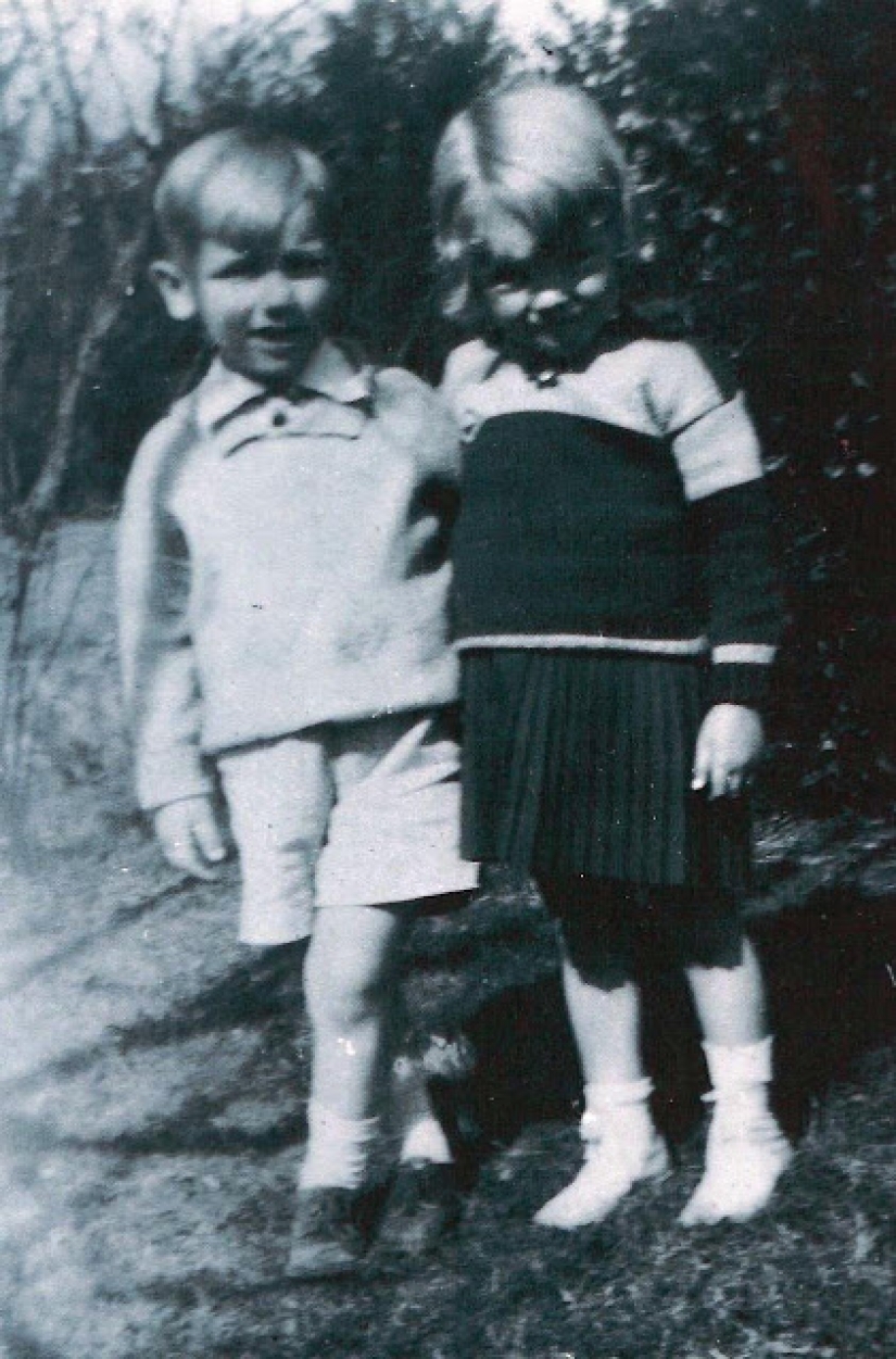 24 rare snapshot of a little of Norma Jean before she became Marilyn Monroe 24 rare snapshot of a little of Norma Jean before she became Marilyn Monroe