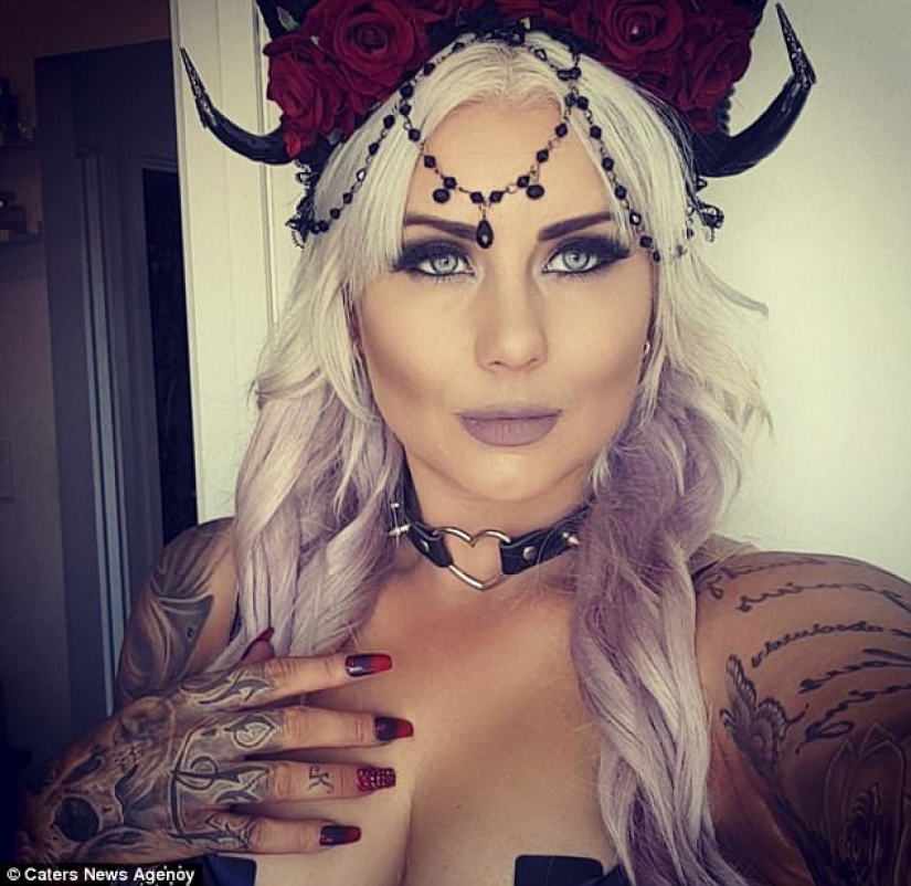 26-year-old truck driver: "I dress up like Barbie, but among the drivers I'm your guy."