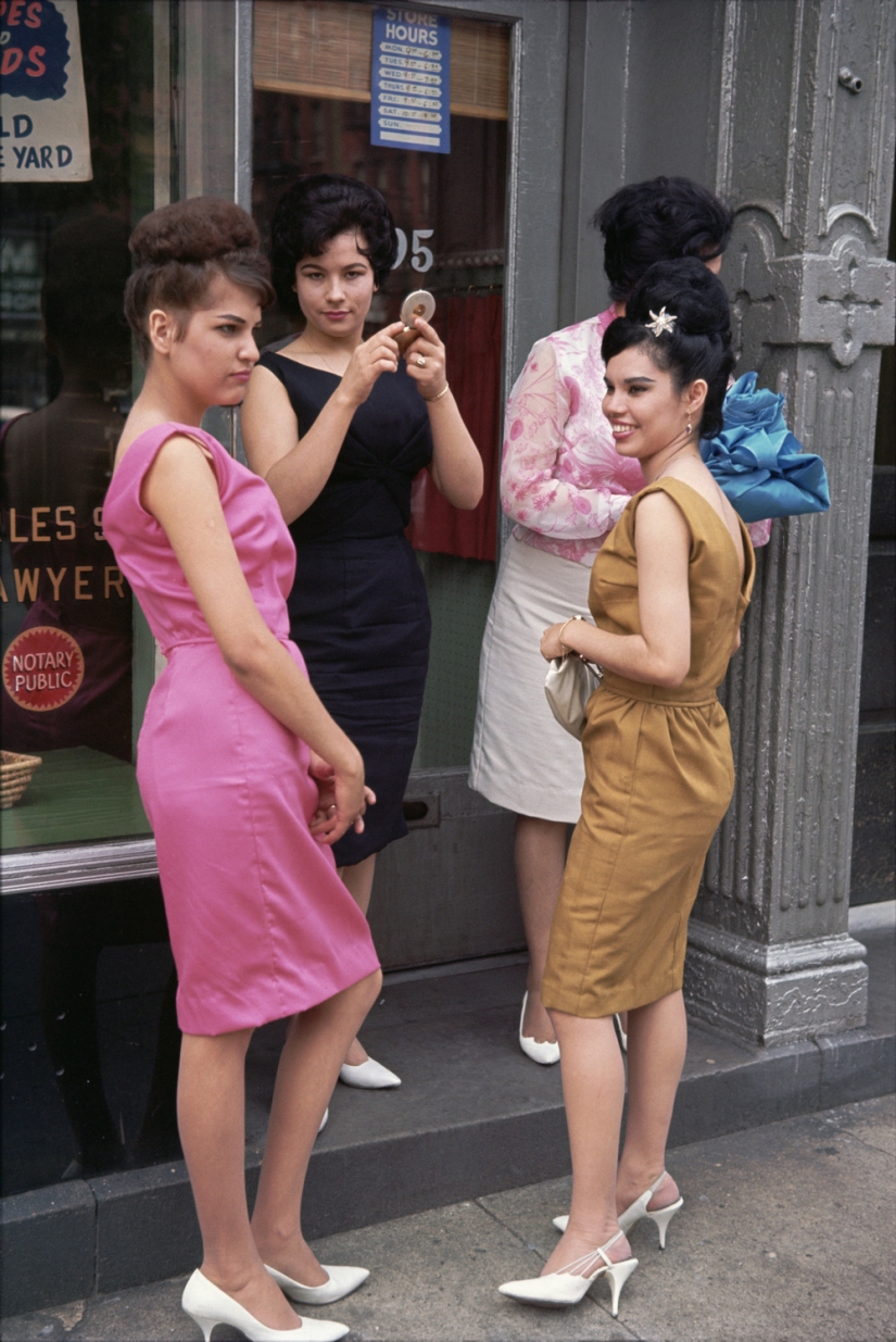 30 de los trabajos más llamativos de las leyendas en la calle de la fotografía de Joel Meyerowitz