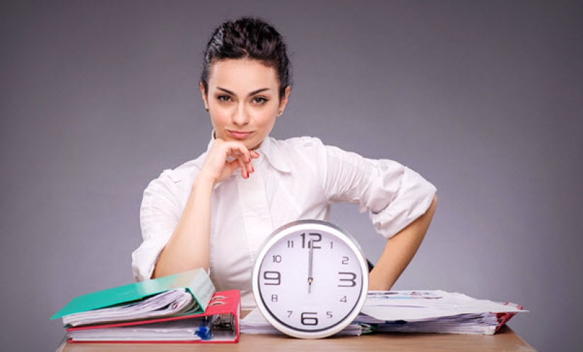 5 essential tips to help office workers tune in a working mood