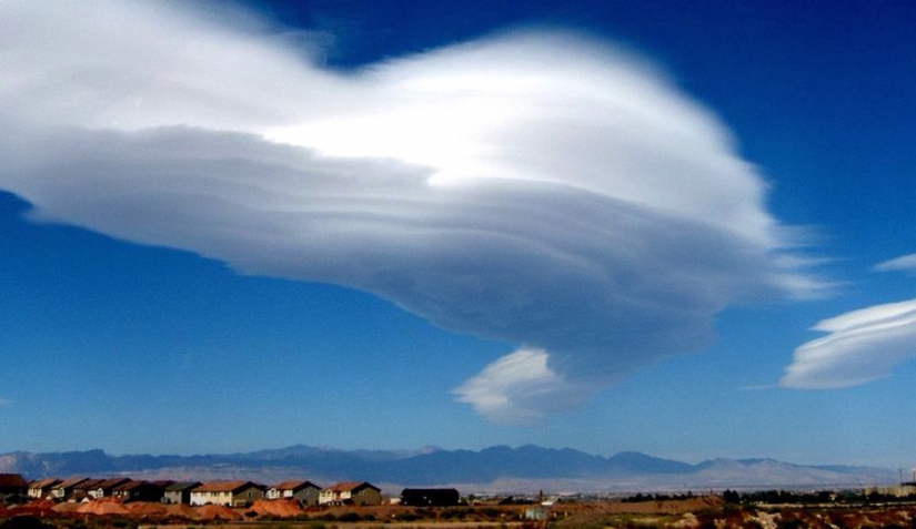 50 most beautiful clouds in the world