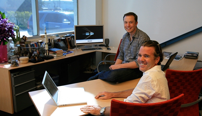 9 trabajos de empresarios famosos