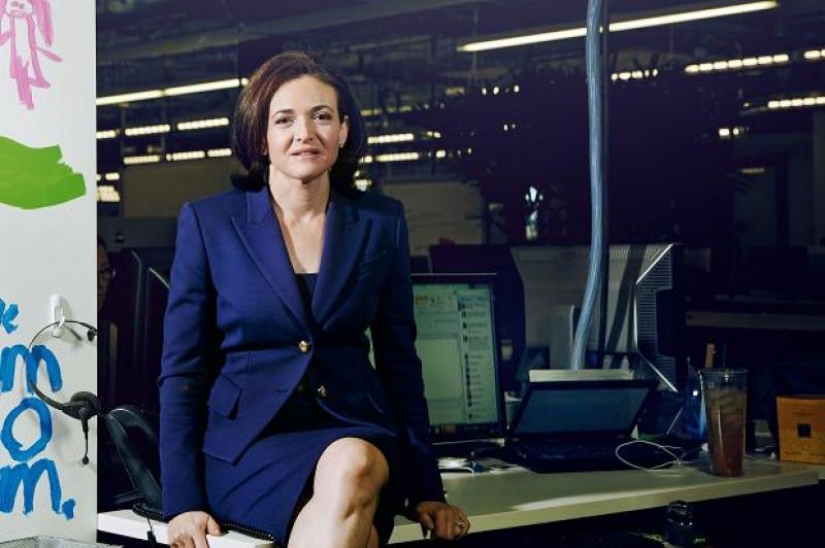 9 trabajos de empresarios famosos