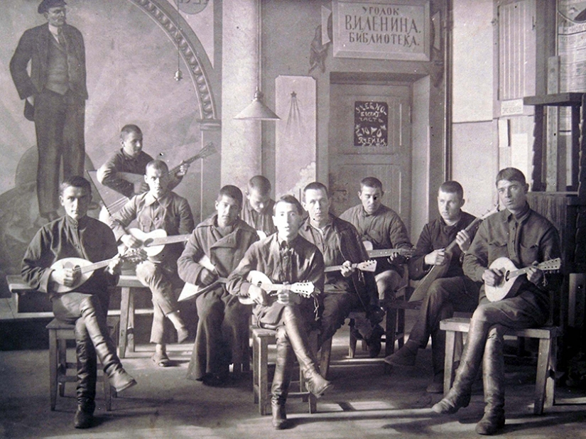 A partir de duro trabajo para el Gulag: la vida de los habitantes de las prisiones rusas y campamentos en fotos de archivo