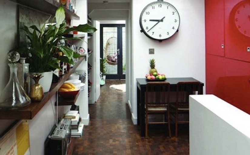 A striking transformation of a public toilet in a nice housing A striking transformation of a public toilet in a nice housing