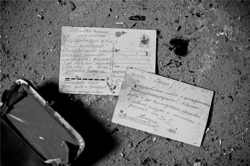 "Adiós, olvidado de Rusia!": ¿por qué un fotógrafo de Bryansk alivia la desaparición de la aldea