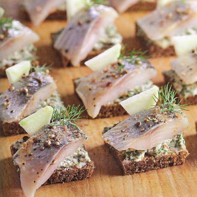 "Adults eat this vodka — so delicious": foreigners about Russian cuisine